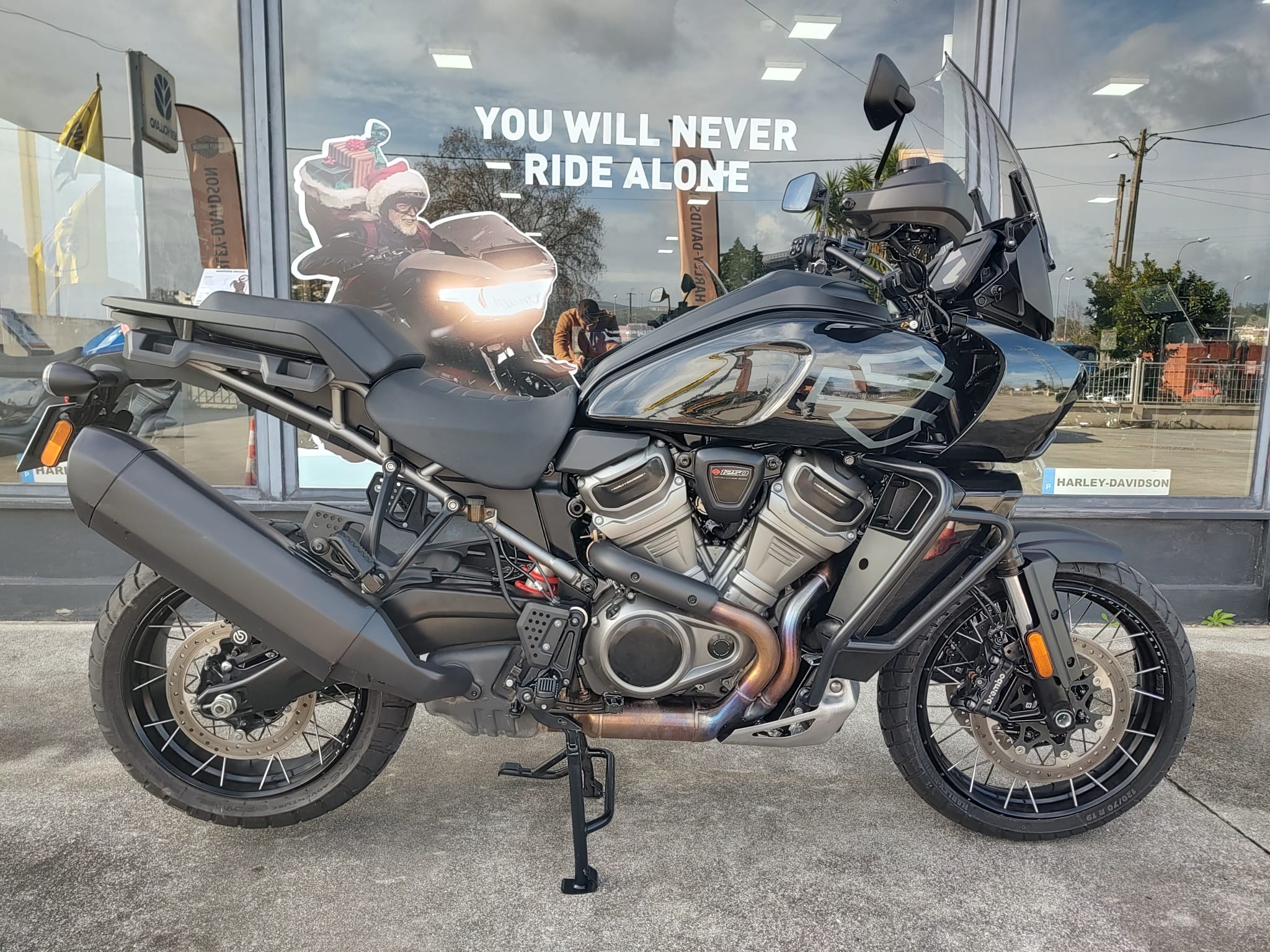 Pan America Special + ARH + raios | Ano: 2022 | kms: 35.525 | Preço: 17.500€